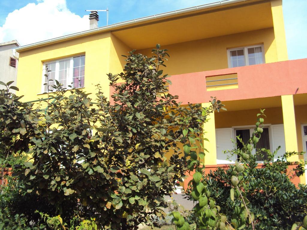 Apartments Mira Biograd na Moru Kültér fotó