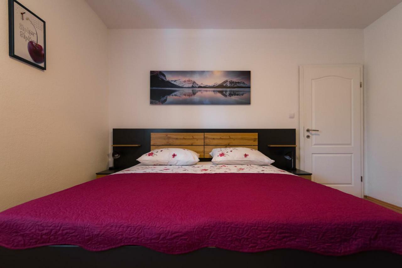 Apartments Mira Biograd na Moru Kültér fotó