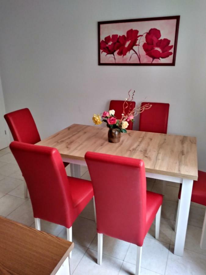 Apartments Mira Biograd na Moru Kültér fotó