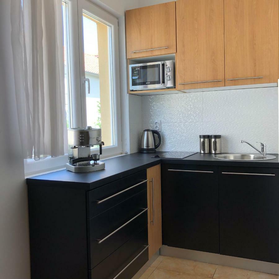 Apartments Mira Biograd na Moru Kültér fotó