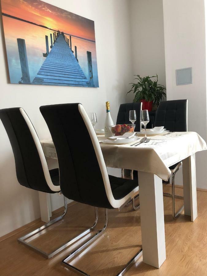 Apartments Mira Biograd na Moru Kültér fotó