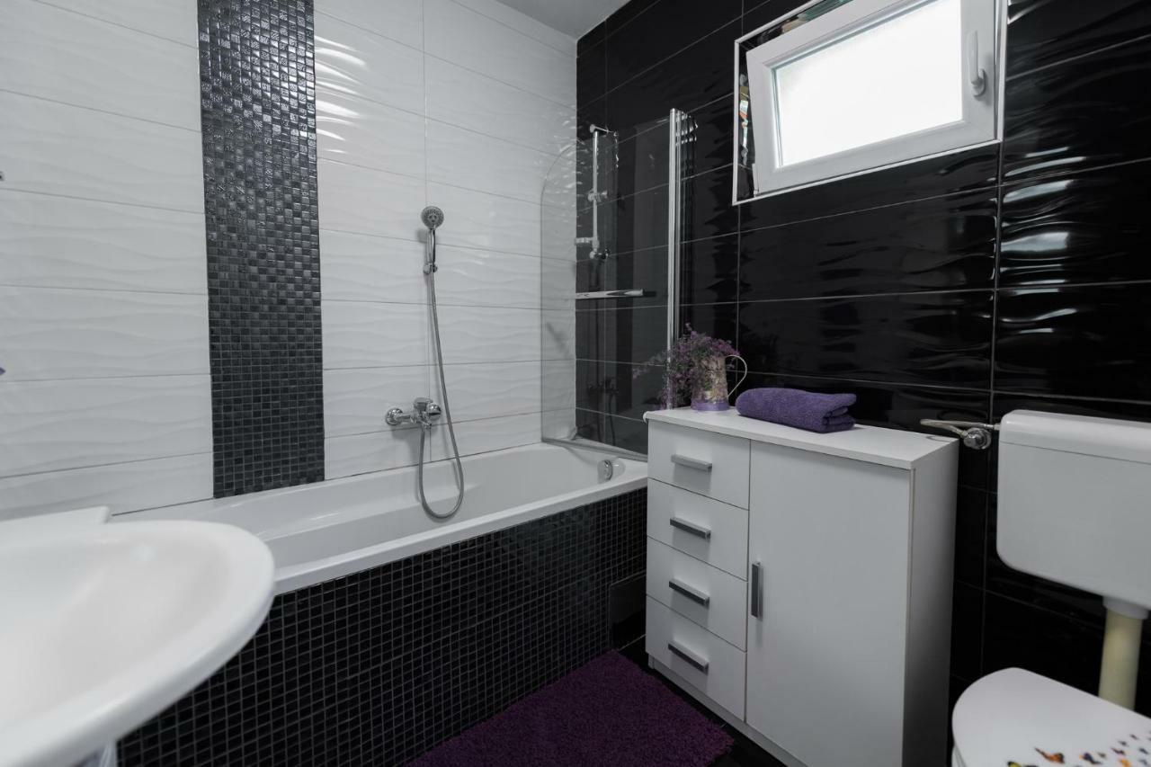 Apartments Mira Biograd na Moru Kültér fotó